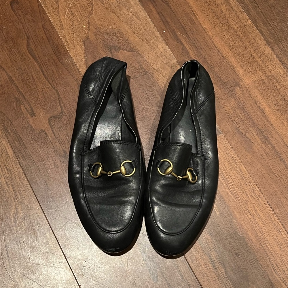 Gucci black leather horsebit loafer